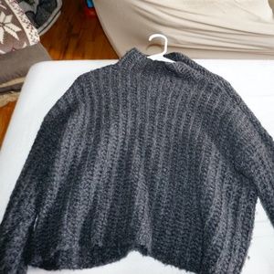 Dark grey nit sweater